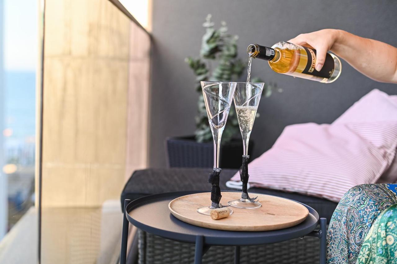 Apartament De Poveste Pe Plaja In Resort De Lux Năvodari 외부 사진